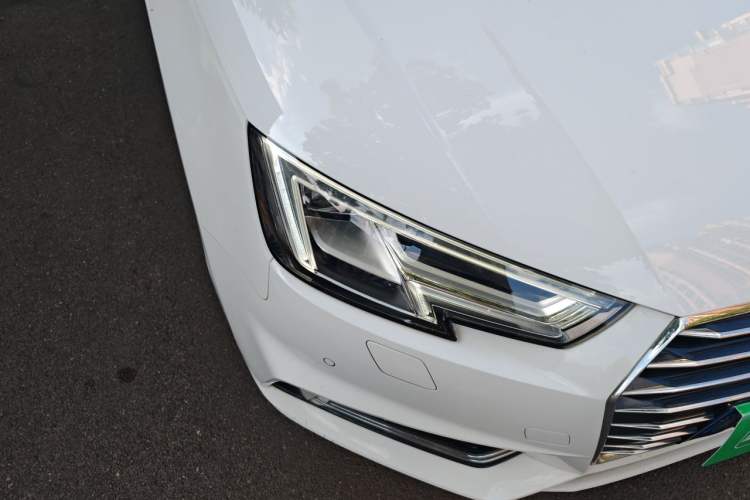 Used Audi A4L 2019 40 TFSI Ambition China VI Right Front Headlight