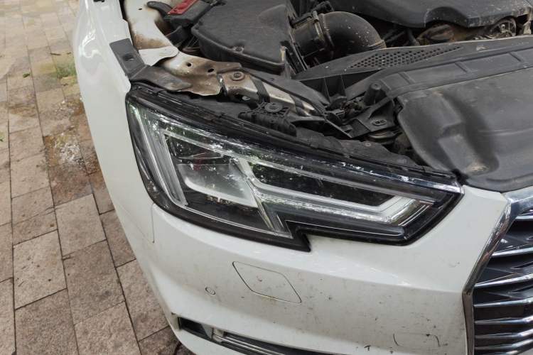 Used Audi A4L 2019 40 TFSI Ambition China VI Right Front Headlight
