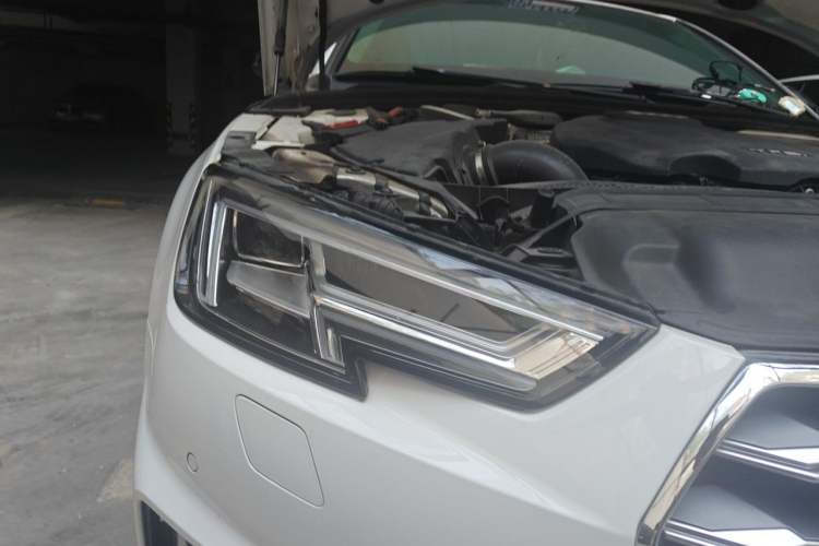 Used Audi A4L 2019 45 TFSI quattro Individual Sport Edition China V Right Front Headlight