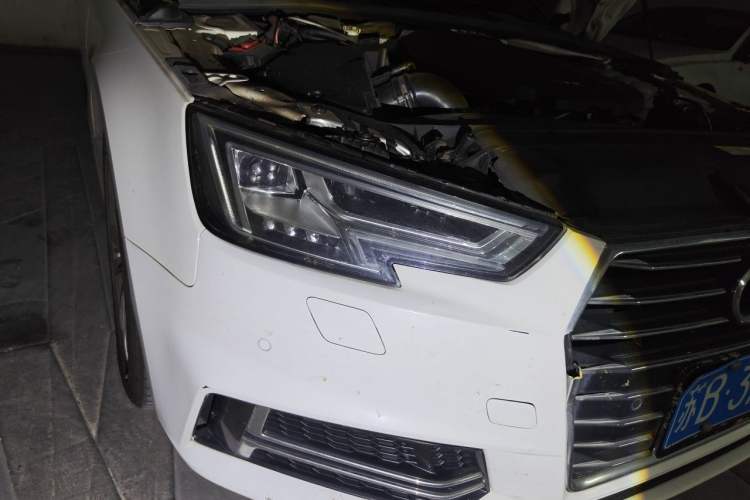 Used Audi A4L 2019 40 TFSI Ambition China VI Right Front Headlight