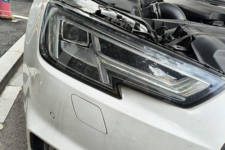 Used Audi A4L 2019 40 TFSI Ambition Version China V Right Front Headlight