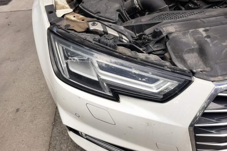 Used Audi A4L 2019 40 TFSI Ambition China VI Right Front Headlight