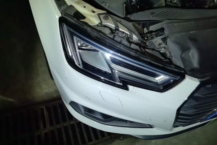 Used Audi A4L 2019 45 TFSI quattro Individual Sport Edition China VI Right Front Headlight