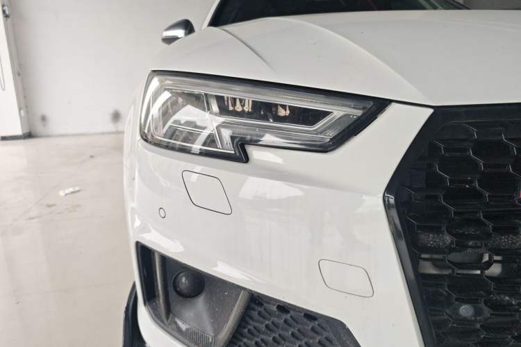 Used Audi A4L 2019 40 TFSI Fashion Edition China VI Emission Standard Right Front Headlight