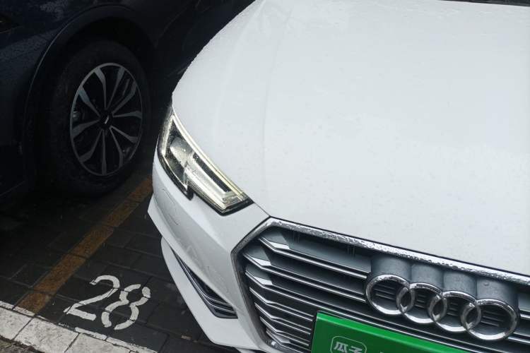 Used Audi A4L 2019 40 TFSI Ambition China VI Right Front Headlight