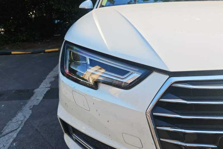 Used Audi A4L 2019 40 TFSI Ambition China VI Right Front Headlight