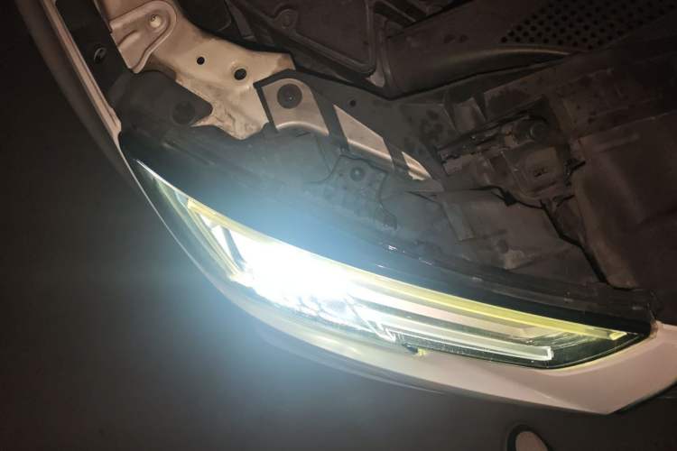 Used Audi A4L 2019 40 TFSI Ambition China VI Right Front Headlight