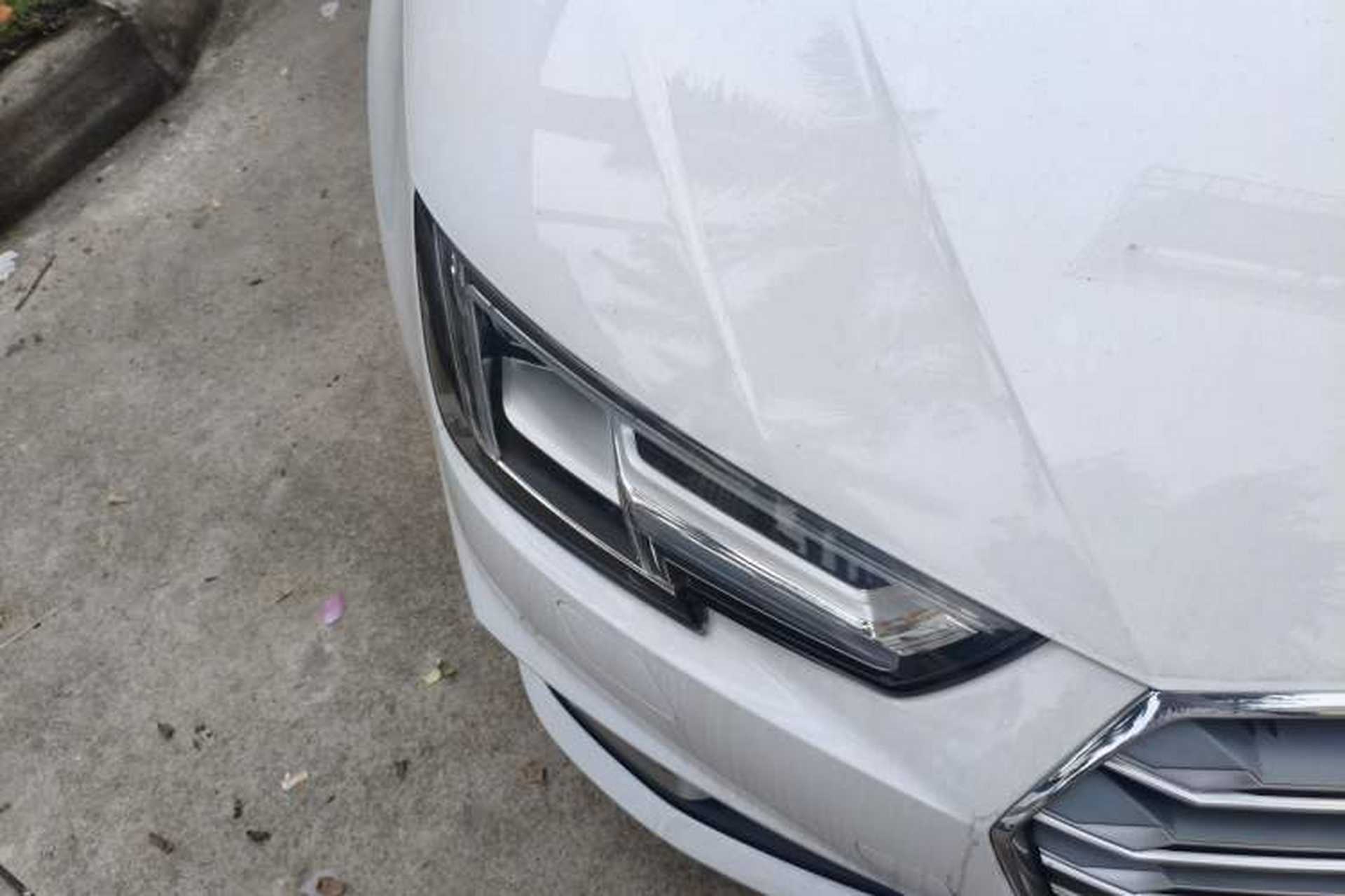 Used Audi A4L 2019 40 TFSI Fashion Edition China VI Emission Standard Right Front Headlight