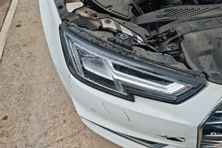 Used Audi A4L 2019 40 TFSI Ambition Version China V Right Front Headlight