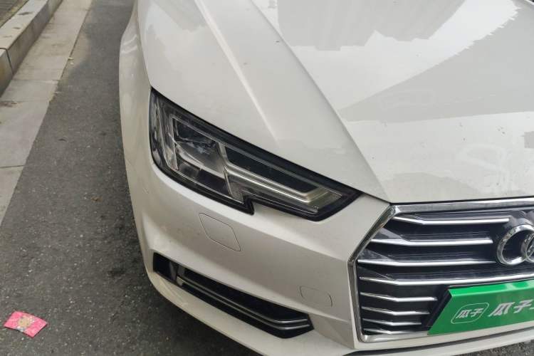 Used Audi A4L 2019 40 TFSI Ambition China VI Right Front Headlight