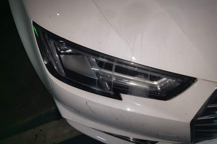 Used Audi A4L 2019 40 TFSI Ambition Version China V Right Front Headlight