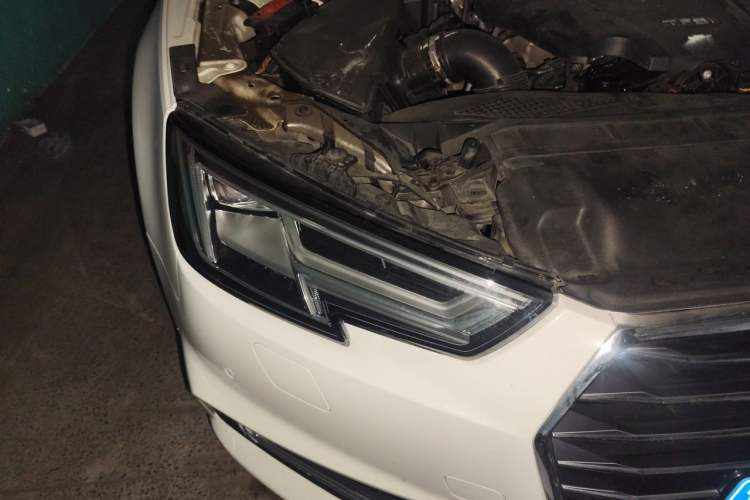 Used Audi A4L 2019 40 TFSI Ambition China VI Right Front Headlight