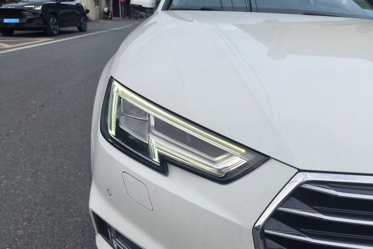 Used Audi A4L 2019 40 TFSI Ambition Version China V Right Front Headlight