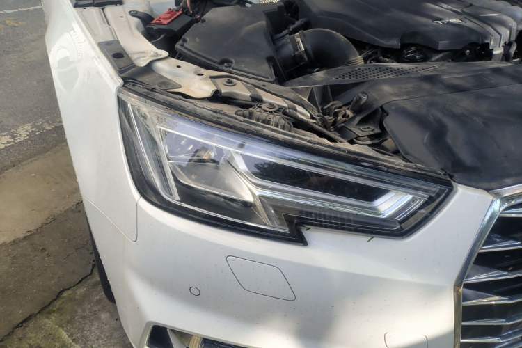 Used Audi A4L 2019 40 TFSI Ambition China VI Right Front Headlight
