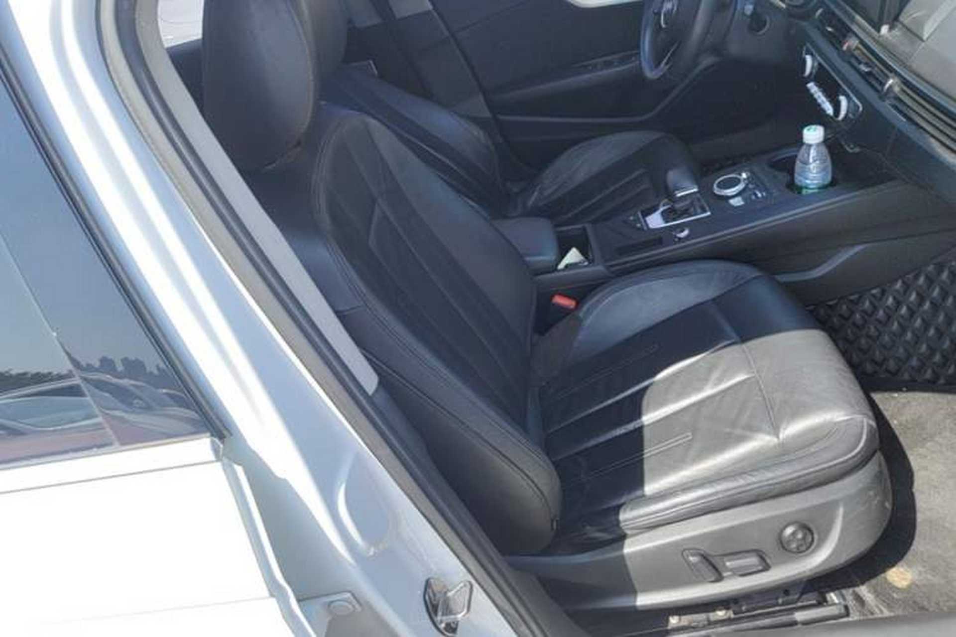 Used Audi A4L 2019 40 TFSI Fashion Version China V Right Front Seat