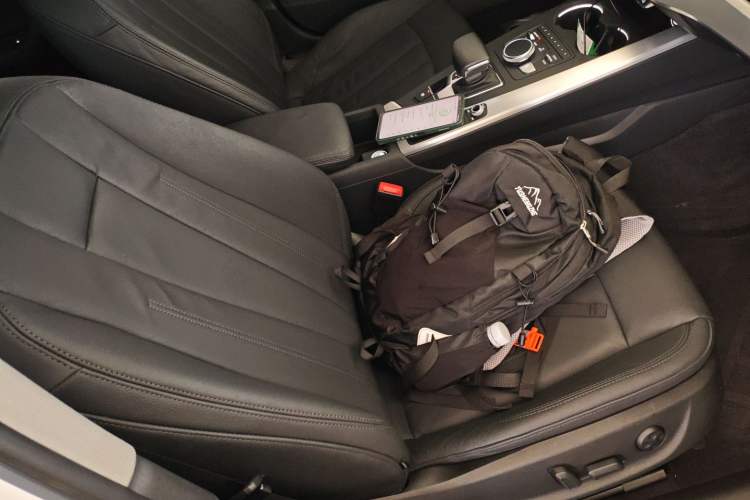 Used Audi A4L 2019 40 TFSI Fashion Version China V Right Front Seat