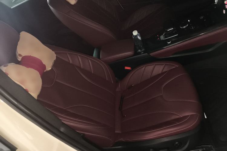 Used Audi A4L 2019 40 TFSI Ambition China VI Right Front Seat