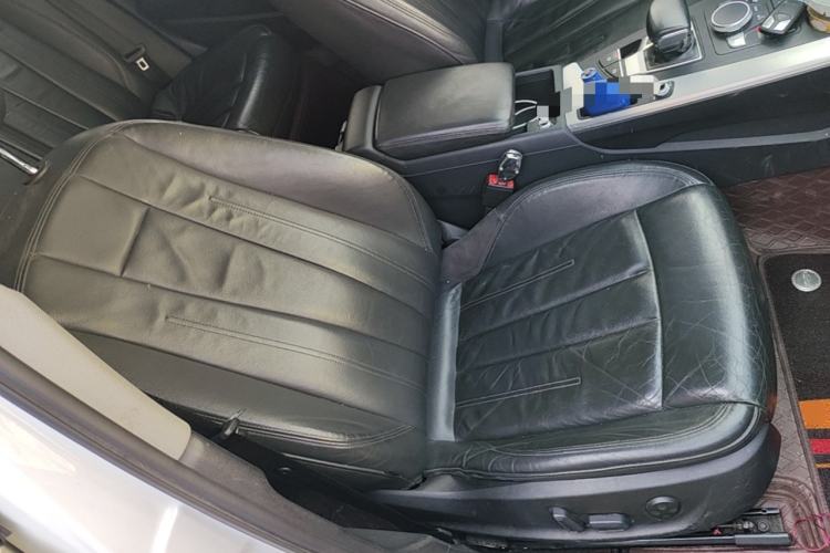 Used Audi A4L 2019 40 TFSI Fashion Version China V Right Front Seat