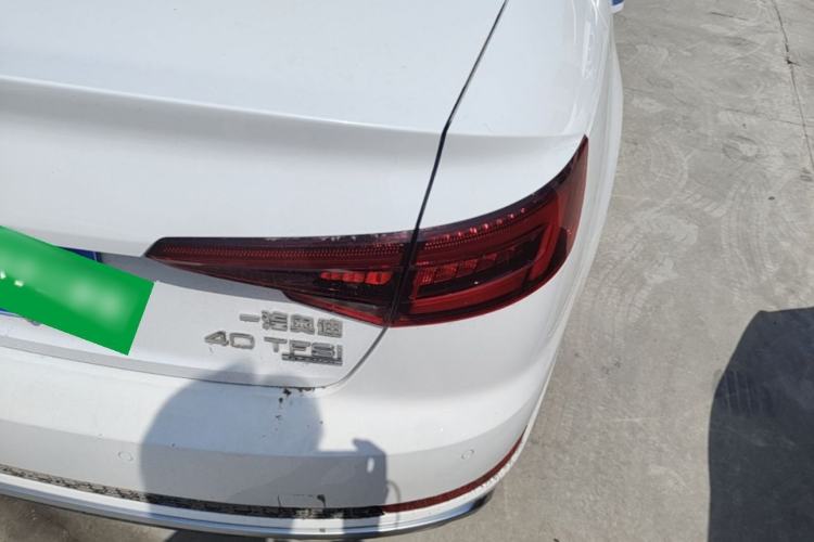 Used Audi A4L 2019 40 TFSI Fashion Version China V Right Rear Taillight