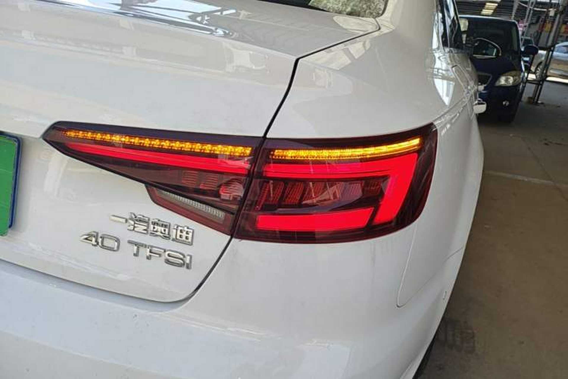 Used Audi A4L 2019 40 TFSI Fashion Version China V Right Rear Taillight
