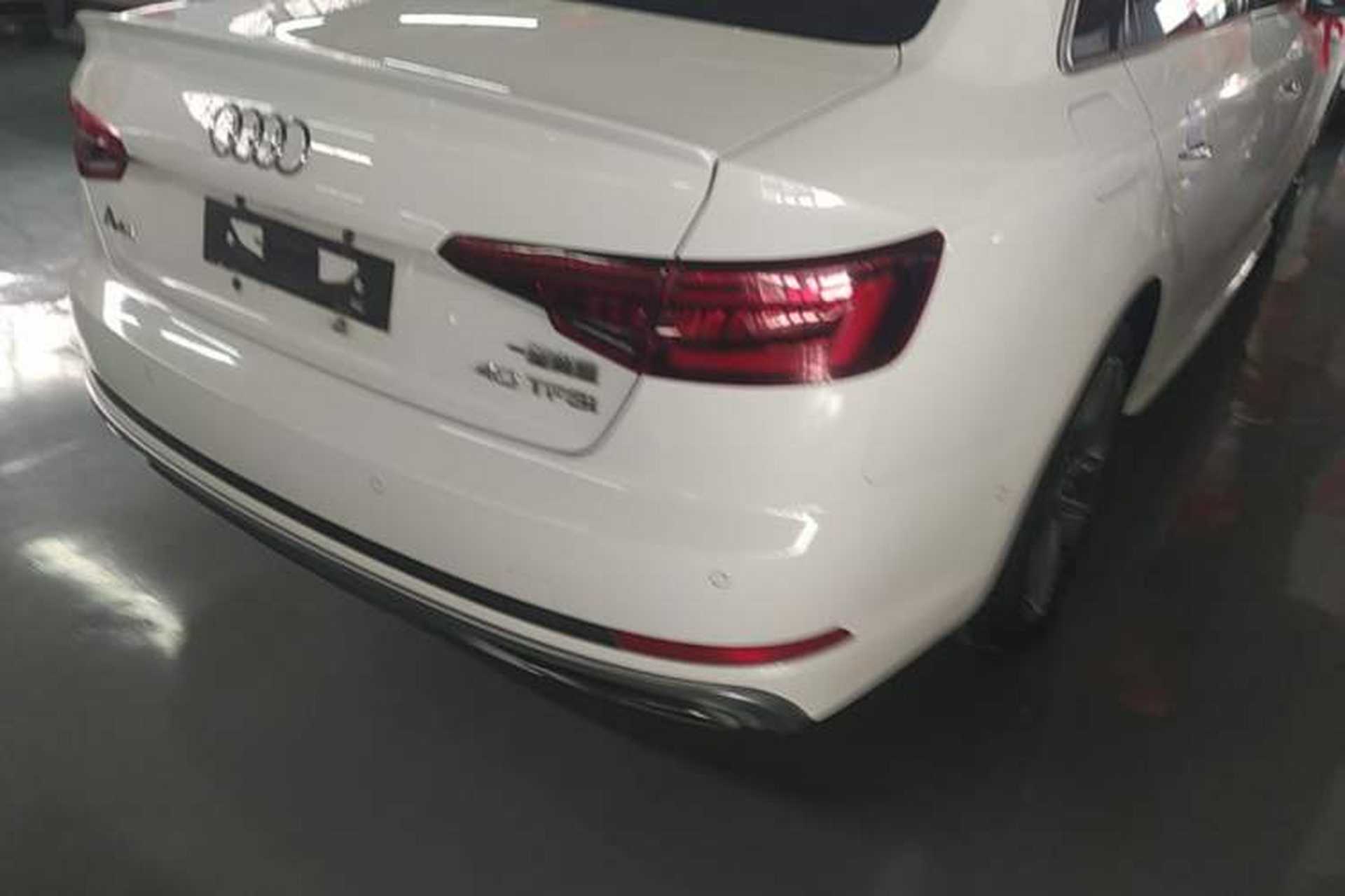 Used Audi A4L 2019 40 TFSI Sporty Version China V Right Rear Taillight