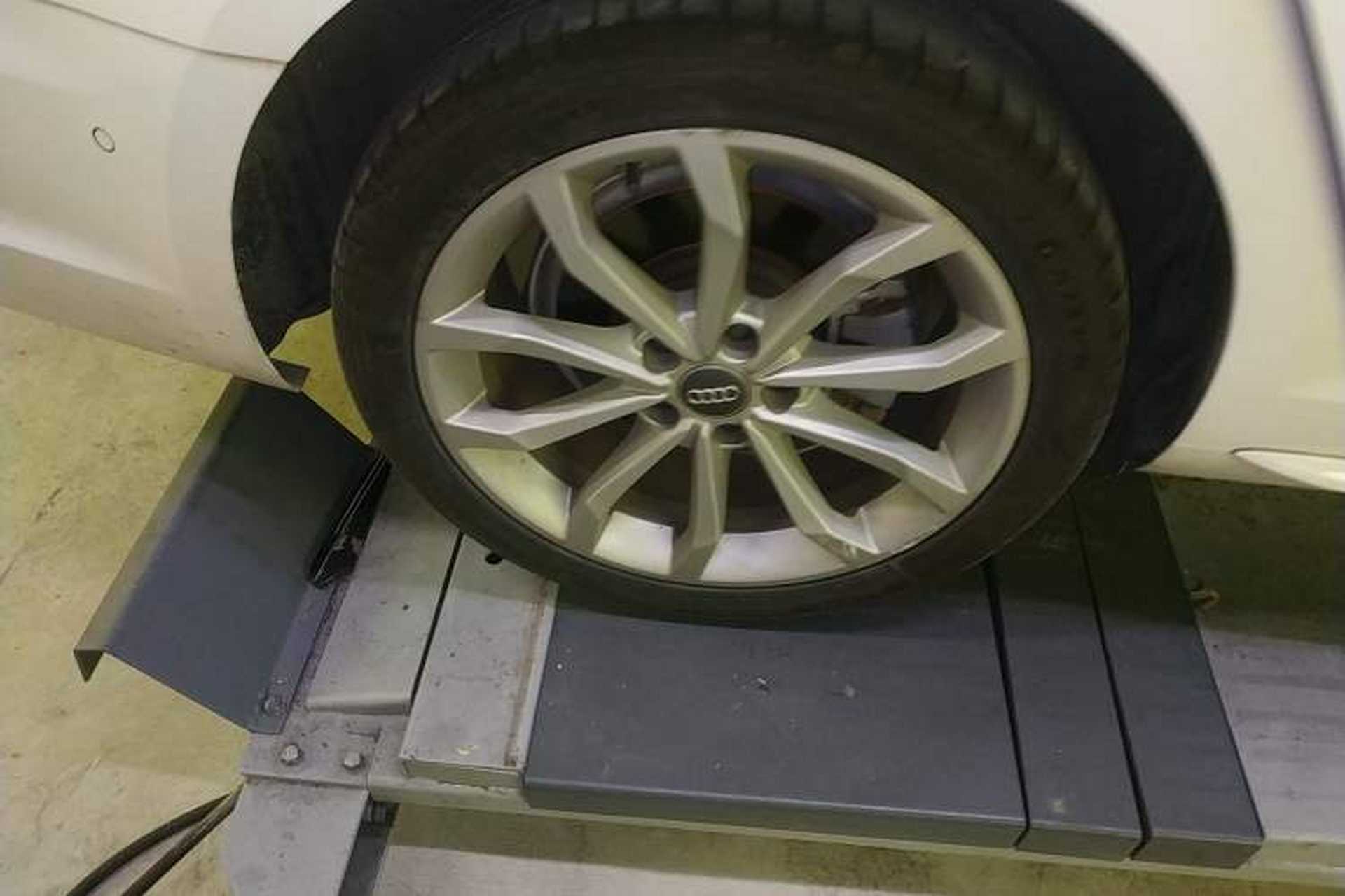 Used Audi A4L 2019 40 TFSI Fashion Edition China VI Emission Standard Right Rear Wheel Hub