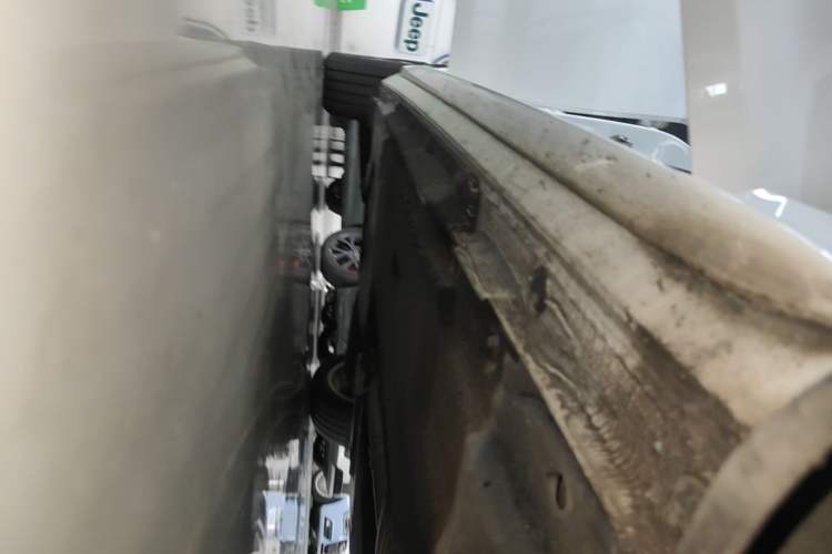 Used Audi A4L 2019 40 TFSI Ambition China VI Right Side Sill