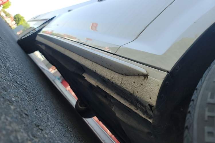 Used Audi A4L 2019 40 TFSI Ambition China VI Right Side Sill