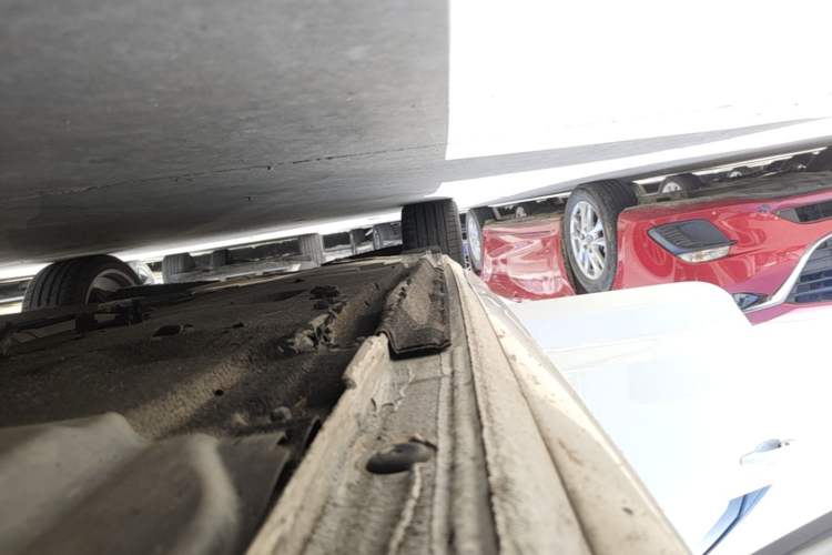 Used Audi A4L 2019 40 TFSI Fashion Version China V Right Side Sill