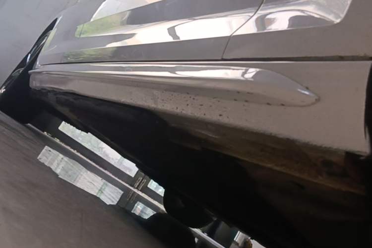 Used Audi A4L 2019 40 TFSI Ambition China VI Right Side Sill