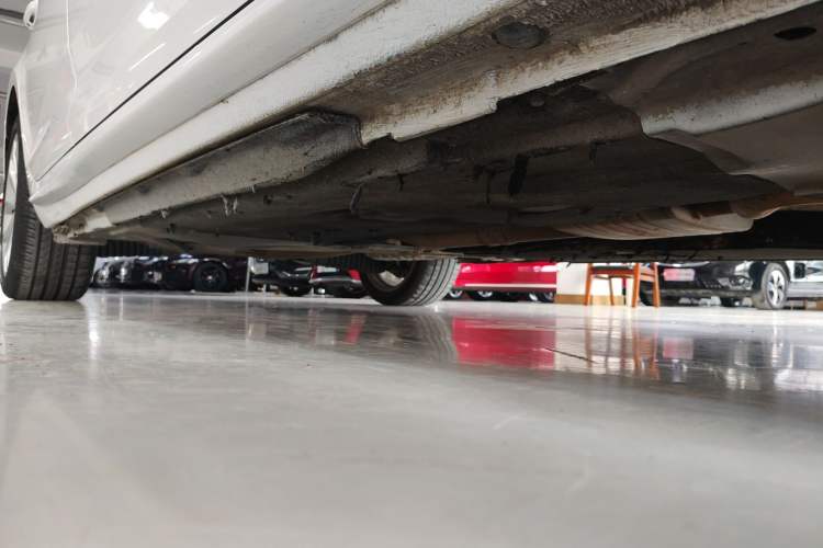 Used Audi A4L 2019 40 TFSI Fashion Edition China VI Emission Standard Right Side Sill