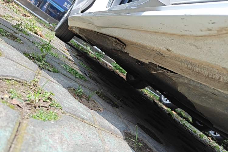 Used Audi A4L 2019 40 TFSI Ambition China VI Right Side Sill