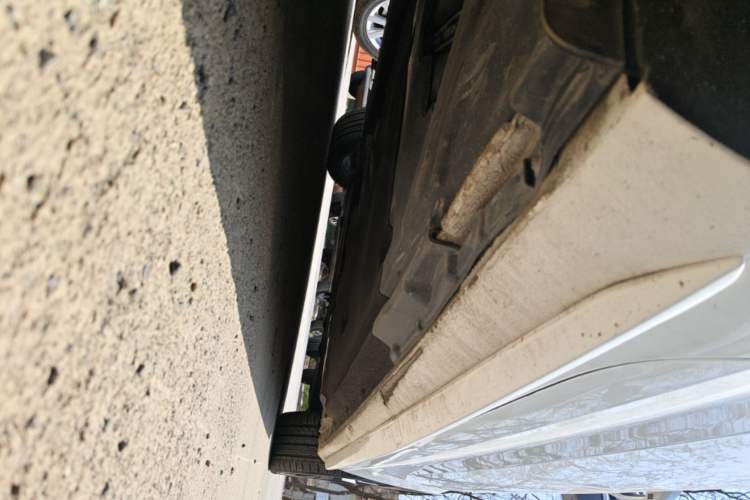 Used Audi A4L 2019 40 TFSI Ambition China VI Right Side Sill