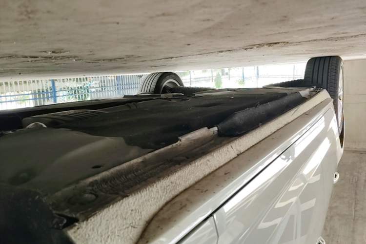 Used Audi A4L 2019 40 TFSI Ambition China VI Right Side Sill