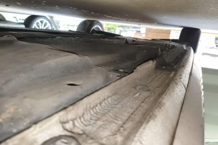 Used Audi A4L 2019 40 TFSI Ambition China VI Right Side Sill