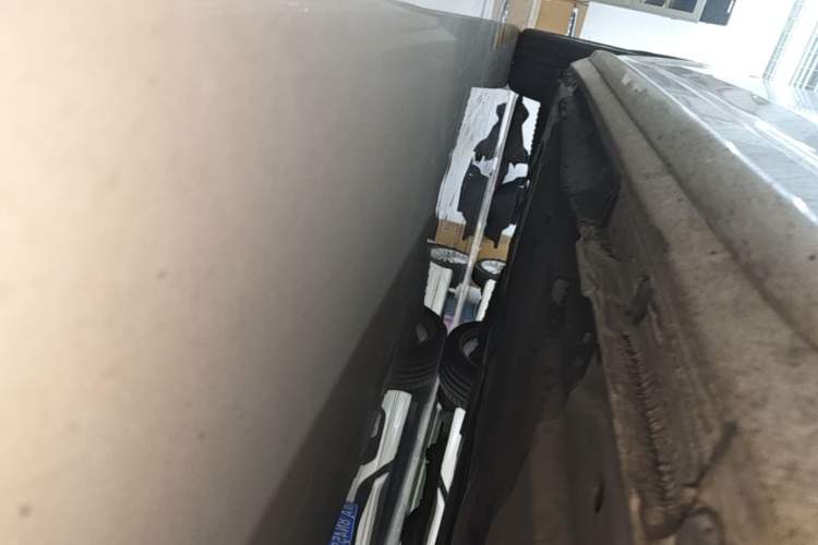 Used Audi A4L 2019 40 TFSI Fashion Edition China VI Emission Standard Right Side Sill