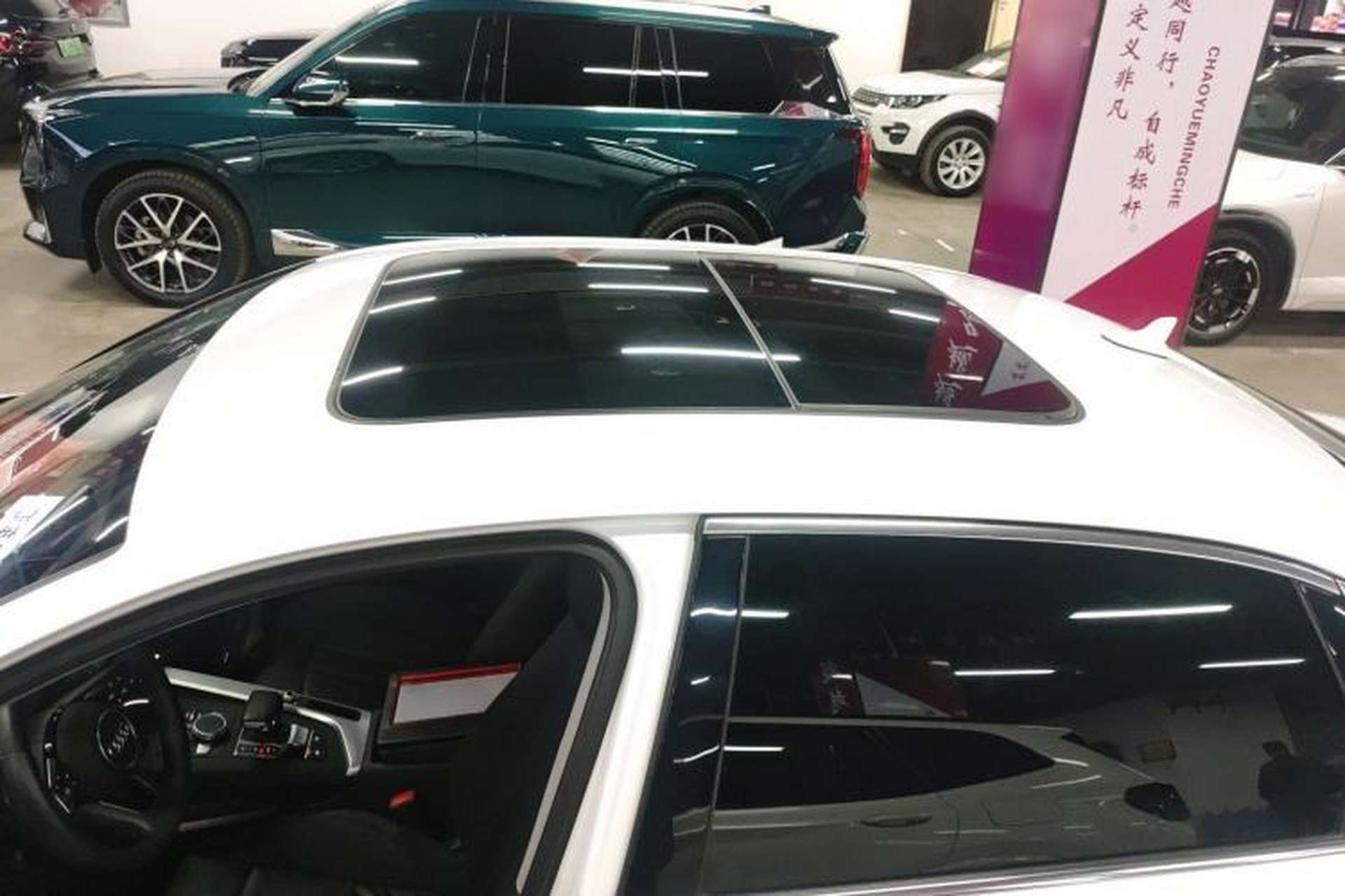 Used Audi A4L 2019 40 TFSI Fashion Edition China VI Emission Standard Roof