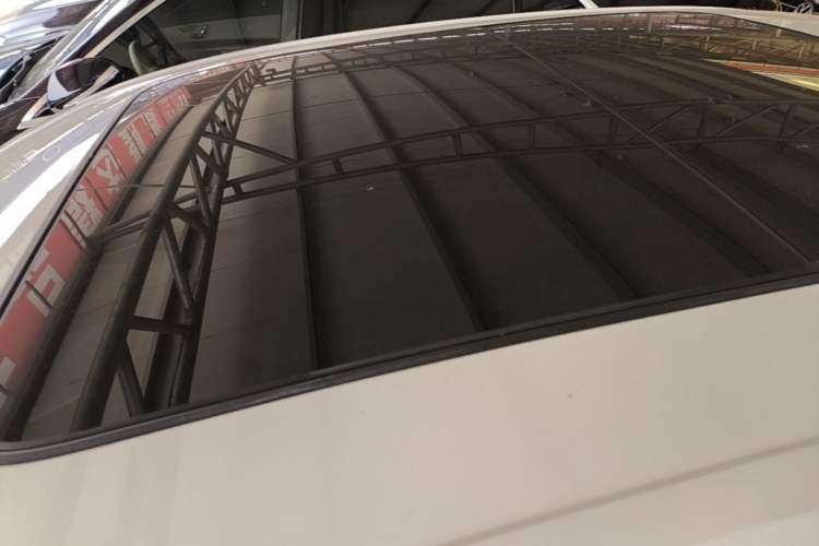 Used Audi A4L 2019 40 TFSI Fashion Edition China VI Emission Standard Roof