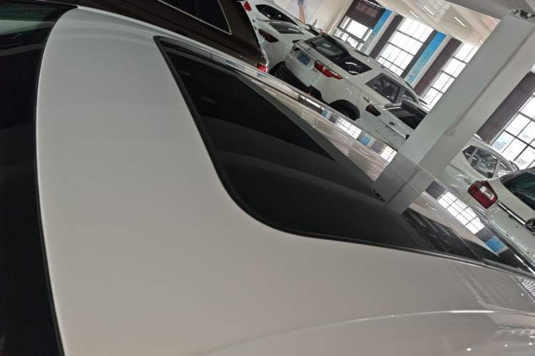 Used Audi A4L 2019 40 TFSI Ambition China VI Roof