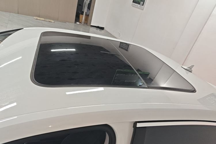 Used Audi A4L 2019 40 TFSI Fashion Edition China VI Emission Standard Roof