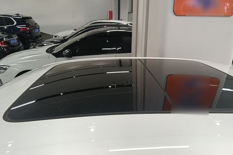 Used Audi A4L 2019 40 TFSI Fashion Edition China VI Emission Standard Roof