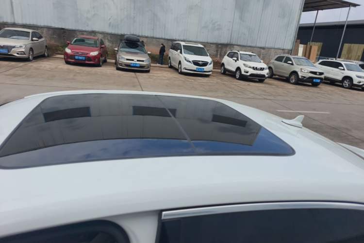 Used Audi A4L 2019 40 TFSI Ambition China VI Roof