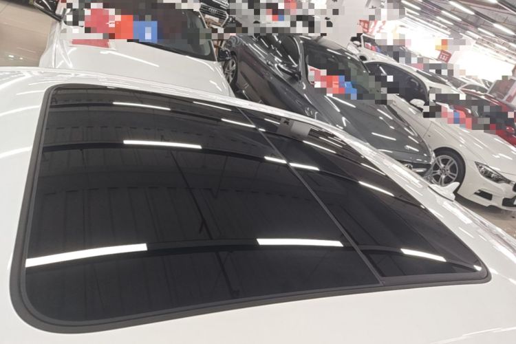 Used Audi A4L 2019 40 TFSI Ambition China VI Roof