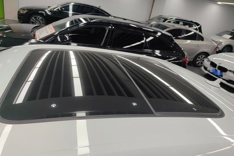 Used Audi A4L 2019 40 TFSI Fashion Edition China VI Emission Standard Roof