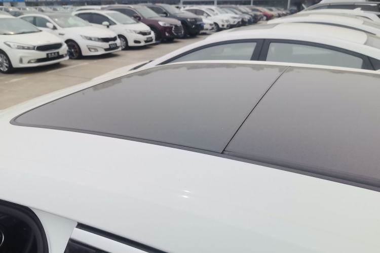 Used Audi A4L 2019 40 TFSI Ambition China VI Roof