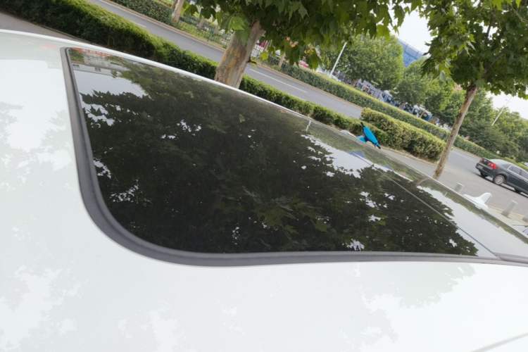 Used Audi A4L 2019 40 TFSI Fashion Edition China VI Emission Standard Roof