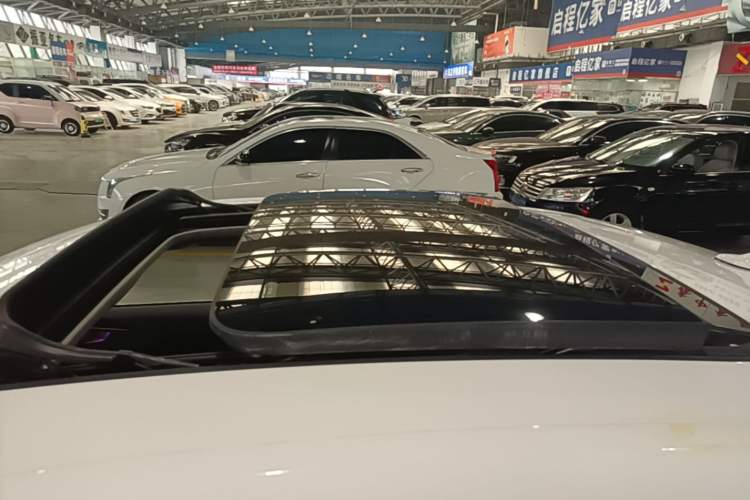 Used Audi A4L 2019 40 TFSI Ambition China VI Roof