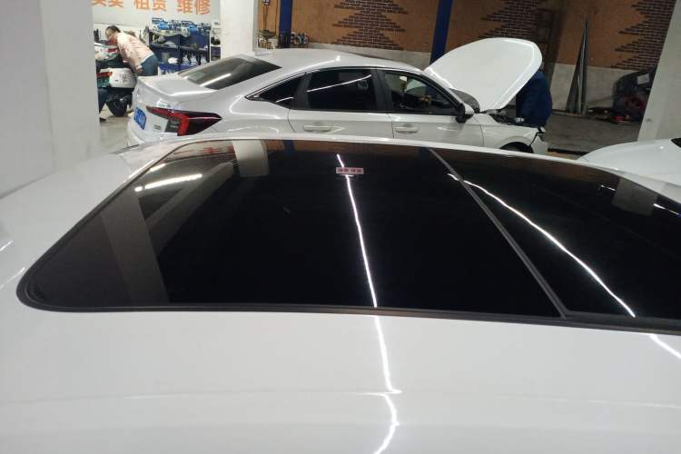 Used Audi A4L 2019 40 TFSI Fashion Edition China VI Emission Standard Roof