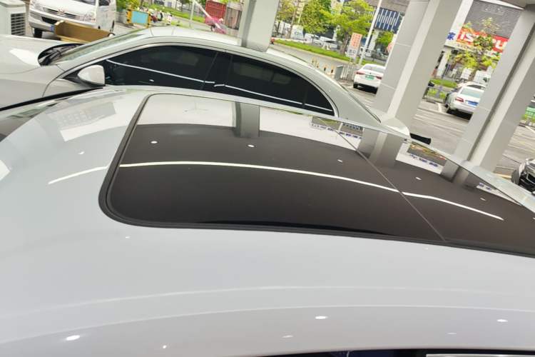 Used Audi A4L 2019 40 TFSI Ambition China VI Roof