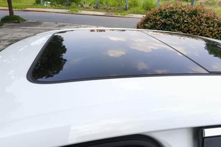 Used Audi A4L 2019 40 TFSI Fashion Edition China VI Emission Standard Roof